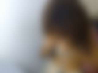 Live cam show with Kiarablow - Ass Clapping on Camming Site