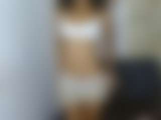 Kiarablow's Live Sex Cam Show