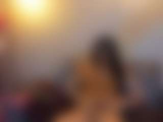 Live cam show with NataliaLeon - New Big Tits on SpunkLive