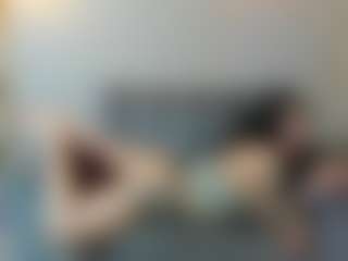 Live cam show with NataliaLeon - New White on Livezox | colombia