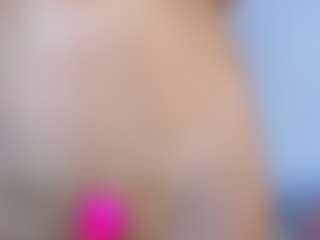 Live cam show with Salomecruxx - HD on PervPlay.com