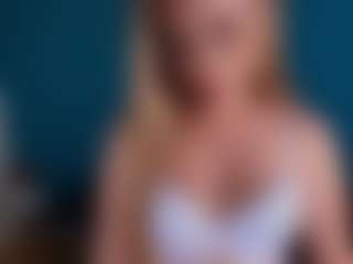 Samantha-Lauren's Live Sex Cam Show