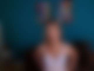 Live cam show with Samantha-Lauren - Blonde Hair Toys on x69.live