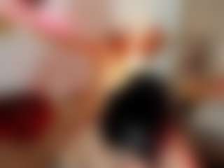 Live cam show with Santa-Luccia - Facial on Camsoda