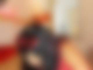 Live cam show with Santa-Luccia - Role Play on Camsoda