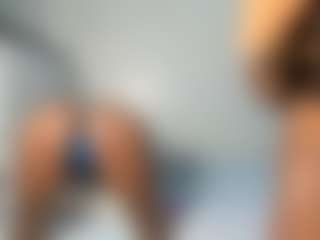 Live cam show with Slimmie-coochie - Tease on mypornchat.com