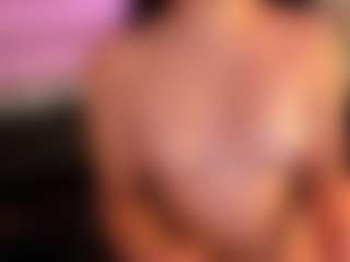 soy-thamara's Live Sex Cam Show