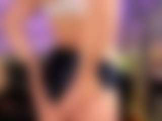 soy-thamara's Live Sex Cam Show