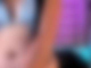 soy-thamara's Live Sex Cam Show