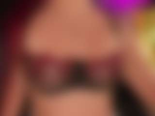 soy-thamara's Live Sex Cam Show
