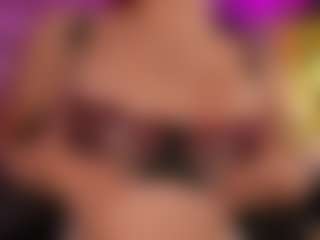 soy-thamara's Live Sex Cam Show