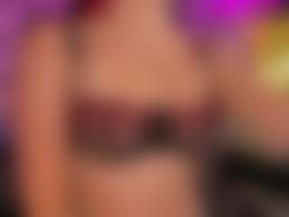 soy-thamara's Live Sex Cam Show