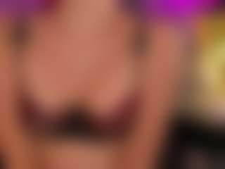 soy-thamara's Live Sex Cam Show