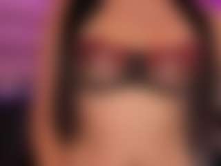 soy-thamara's Live Sex Cam Show