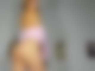 Live cam show with yenni-queen - New Sexwebcam on SinfulBabes