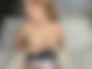 yenni-queen's Live Sex Cam Show