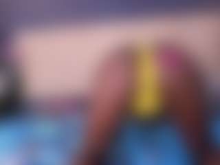 Live cam show with cataleyaceleste - Striptease on Fit Hotties