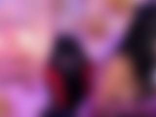 Live cam show with LolaLoot - New Brown Eyes on Camsoda