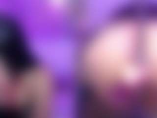 Live cam show with LolaLoot - Lovense Petite on Camsoda