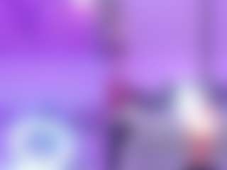 Live cam show with LolaLoot - New Brown Eyes on Camsoda