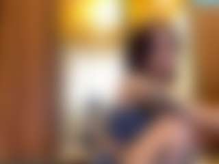 AvrilOllison's Live Sex Cam Show
