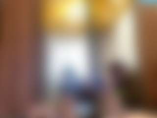 AvrilOllison's Live Sex Cam Show