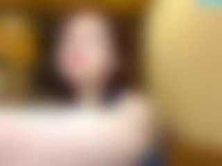AvrilOllison's Live Sex Cam Show