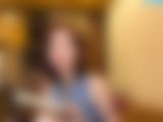 AvrilOllison's Live Sex Cam Show