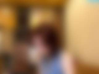 AvrilOllison's Live Sex Cam Show