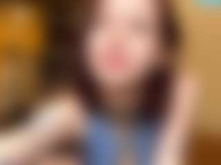 AvrilOllison's Live Sex Cam Show