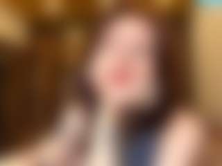 AvrilOllison's Live Sex Cam Show