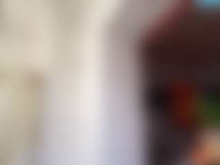 AvrilOllison's Live Sex Cam Show