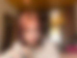AvrilOllison's Live Sex Cam Show