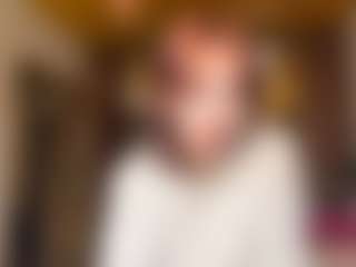 AvrilOllison's Live Sex Cam Show