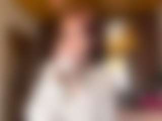 AvrilOllison's Live Sex Cam Show
