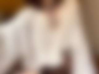 AvrilOllison's Live Sex Cam Show