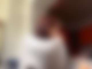 AvrilOllison's Live Sex Cam Show