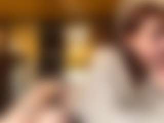 AvrilOllison's Live Sex Cam Show