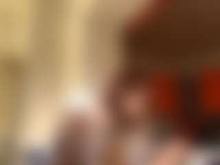 AvrilOllison's Live Sex Cam Show