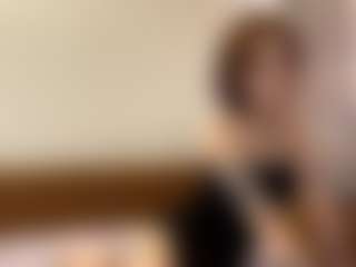 AvrilOllison's Live Sex Cam Show