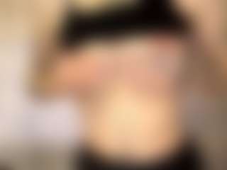 AvrilOllison's Live Sex Cam Show