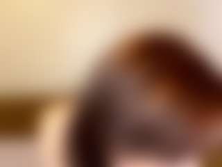 Live cam show with AvrilOllison - Rubia on CSO-WL
