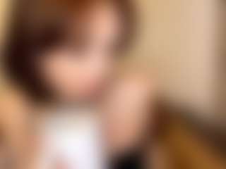 AvrilOllison's Live Sex Cam Show
