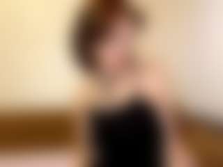 AvrilOllison's Live Sex Cam Show