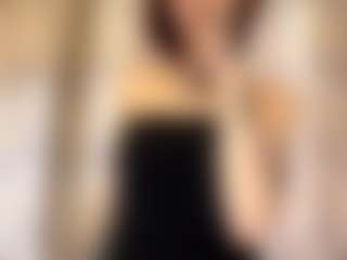 AvrilOllison's Live Sex Cam Show