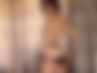 AvrilOllison's Live Sex Cam Show