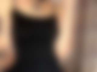 AvrilOllison's Live Sex Cam Show