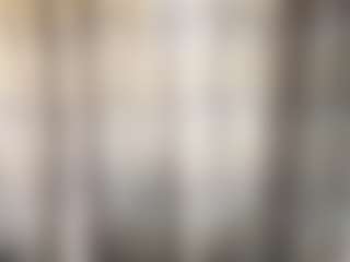 AvrilOllison's Live Sex Cam Show