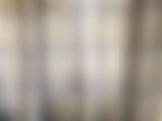 AvrilOllison's Live Sex Cam Show