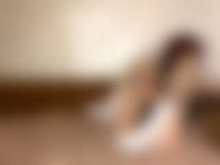 AvrilOllison's Live Sex Cam Show